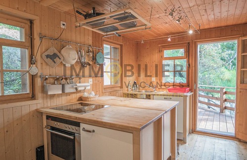 St. Luc Apartamento | Chalet typique situé sur la route de Chandolin. Entrée avec vestiaire, salle de jeux avec babyfoot,