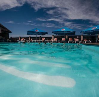 Chernivtsi Region Hotel | Chalet
