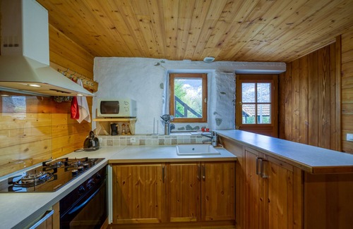 Cevins Chalet De Esquí | Chalet vue sur massif vanoise - 3 chambres 70m2