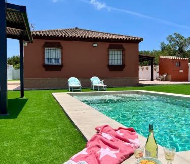 Chiclana de la Frontera Chalet De Esquí | Chalet Wanderlust