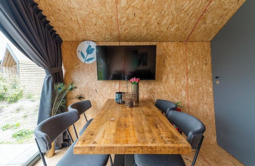 Biddinghuizen Casa | Chalet with 2 bedrooms and a terrace