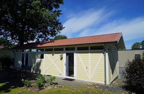 Hulshorst Casa | Chalet with 2 bedrooms and a terrace