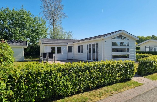 Halfweg Casa | Chalet with 2 bedrooms and terrace