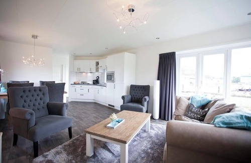 Nijkerk Casa | Chalet with 2 bedrooms and a terrace