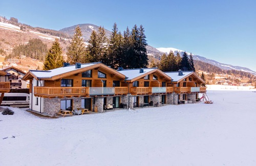 Wald im Pinzgau Chalet De Esquí | Chalet with private sauna on the Hohe Tauern