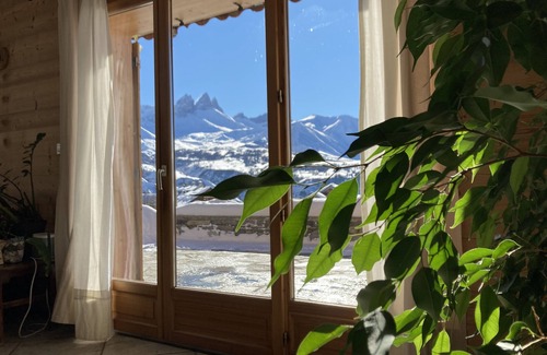 Albiez-le-Vieux Chalet De Esquí | Chalet Zénith at the foot of the ski slopes, facing the Aiguilles d'Arves mountains