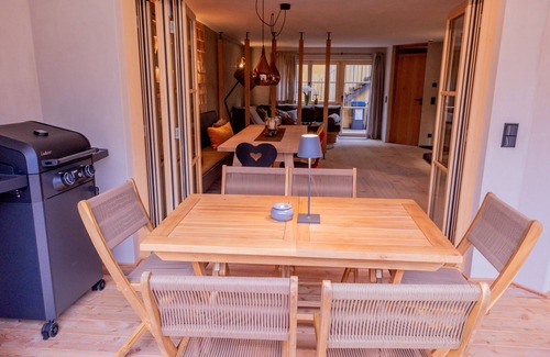 Mittenwald Chalet De Esquí | Chalet 'Zur Auszeit' con vistas a la montaña, terraza privada y Wi-Fi