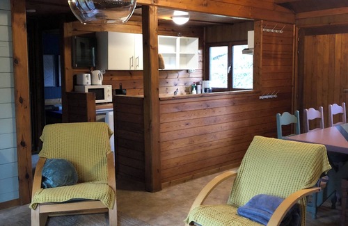 Marcouray Chalet De Esquí | Chalet18 at Rendeux: Your perfect base for rest and adventure!