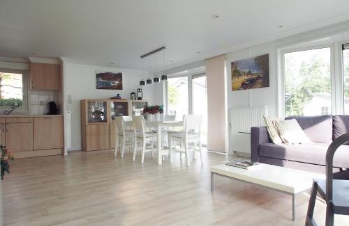 Sint-Annaland Chalet De Esquí | Chaletparc Krabbenkreek Zeeland - Chalet 84