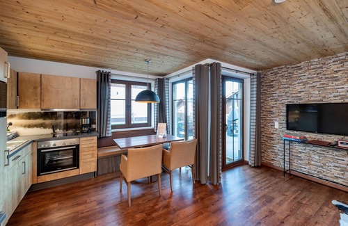 Heringhausen Chalet De Esquí | Chalets, Heringhausen