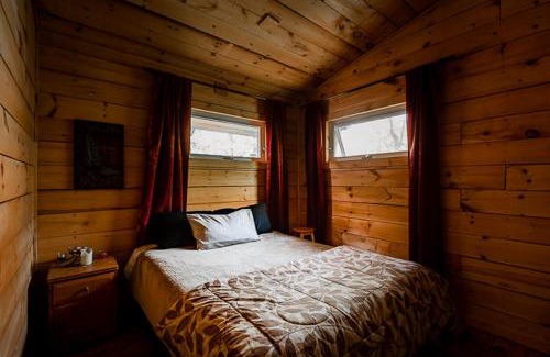 Bryson Chalet De Esquí | Chalets rustique - Érablière Momentum