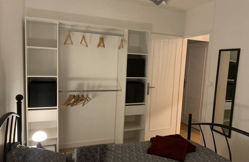 Chateauroux Casa | Chaleureuse Maison, Quartier Calme Hôpital