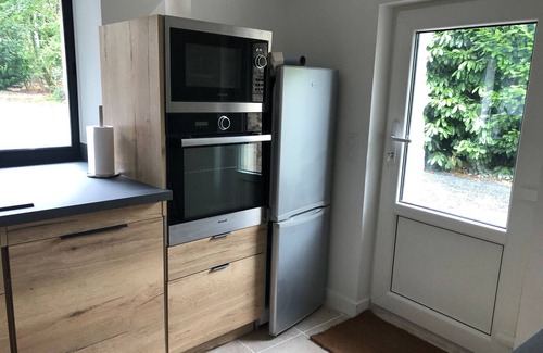 Le Mans Cabaña | Casa rural con 3 dormitorios, jardín y parking en Le Mans, ideal para familias y amigos