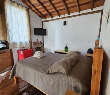 Carrancas Chalet De Esquí | Chalezinho Mata Virgem - perto do centro e cachoeiras, cozinha completa e churrasqueira