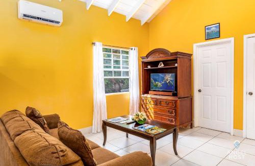 Ocean Point Casa | Chalk Sound Beach Residences Near Sapodilla Bay Beach by Angel Host!