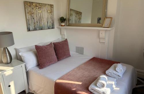 Sittingbourne Apartamento | Chalkwell Aparthotel Short & Long Stays Welcome, Leisure , Relocation , Business Stays , Contractors