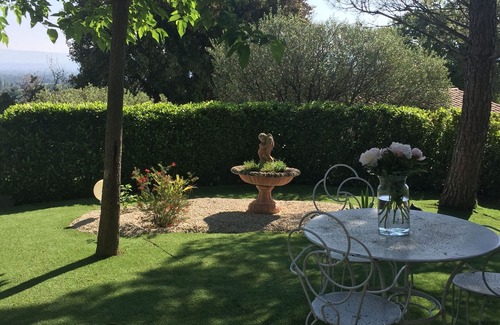 Saint-Saturnin-les-Avignon Cama Y Desayuno | Chambre d 'hôte Romantique a Coté D'avignon
