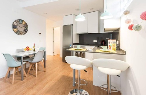 Gaztambide Apartamento | Chamberí con jardín A by RegalateMadrid