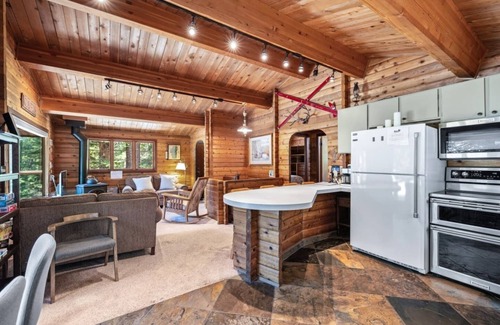 Tahoma Cabina | Chamberlands Cabin With Private Beach