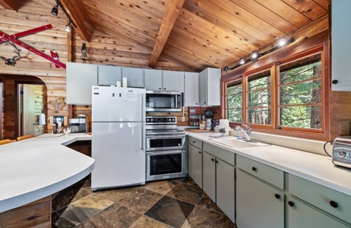 Tahoma Cabina | Chamberlands Cabin With Private Beach