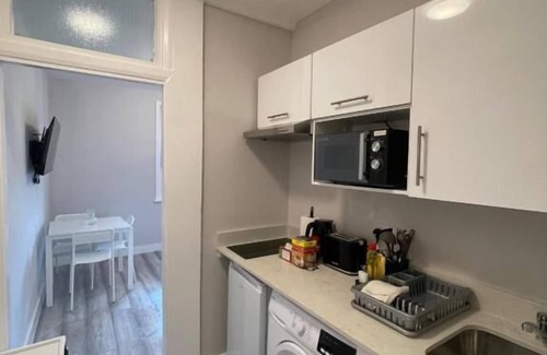 Queen's Park Apartamento | Chamberlayne Inn