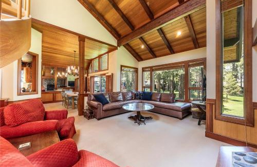 Chambers Lodge Casa | Chambers Lakeside Escape w Lake Views & HOA Access!