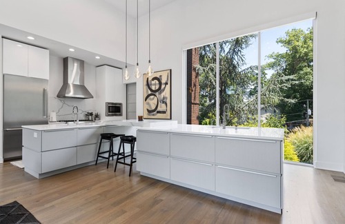 Lavista Park Casa | Chamblee's Modern Ultra Custom-built home