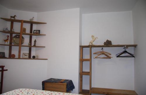 Aurignac Cama Y Desayuno | Chambre à la Ferme BANZAÏ - Face aux Pyrénées AURIGNAC