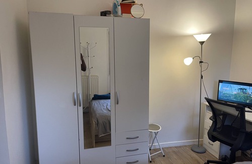 Longjumeau Cama Y Desayuno | Chambre à Longjumeau Dans une Maison de Ville
