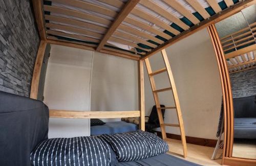 Bobigny Casa | Chambre 3 lits pour 6 personnes métro 5