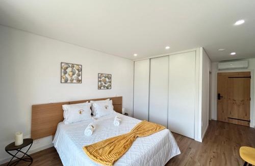 Santa Maria da Feira Casa | Chambre 3 Soleil & Sérénité