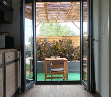 Villeneuve-les-Beziers Apartamento | Chambre aménagé en studio