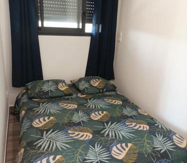 Villeneuve-les-Beziers Apartamento | Chambre aménagé en studio