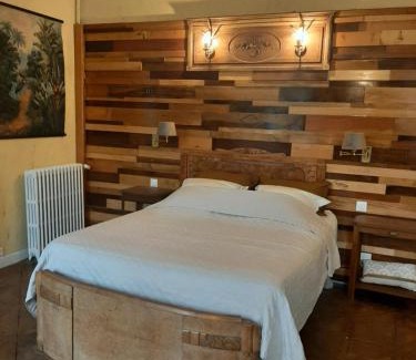 Moux Cama Y Desayuno | Chambre Art Déco