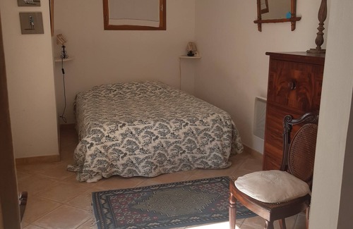 Saint-Barnabe Cama Y Desayuno | Chambre au Calme Avec Petit Jardin à Marseille