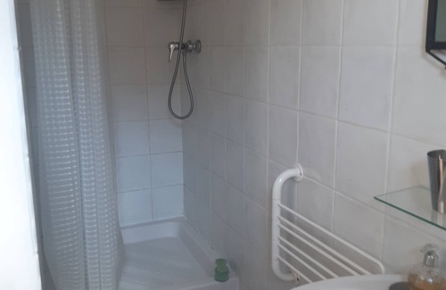 Saint-Barnabe Cama Y Desayuno | Chambre au Calme Avec Petit Jardin à Marseille