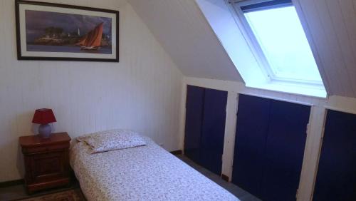 Saint-Pol-de-Leon Casa | Chambre au calme et simple, cuisine à dispo