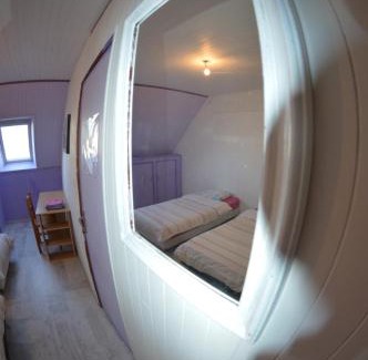 Saint-Pol-de-Leon Casa | Chambre au calme et simple, cuisine à dispo
