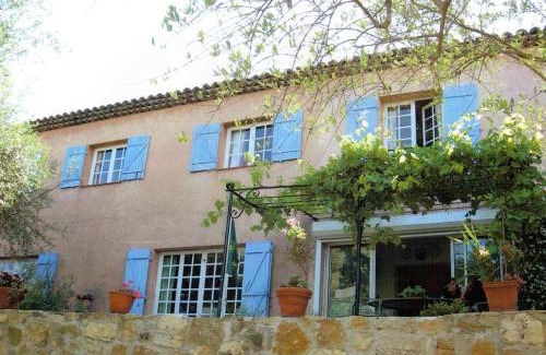 Le Rouret Casa | Chambre avec acces jardin et piscine. Weekend ou semaine.