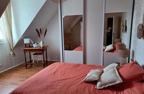 Pruille-le-Chetif Casa | Chambre avec sdb