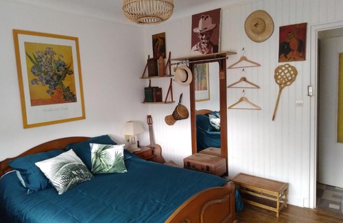 Perigueux Cama Y Desayuno | Chambre César- au 1er - Villa Chaumonty
