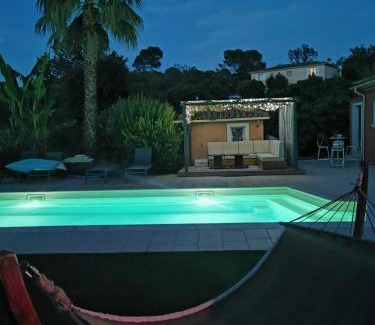 Le Cannet-des-Maures Cama Y Desayuno | Chambre Cabanon