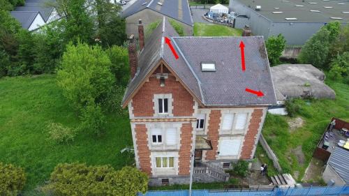 Charleville-Mezieres Casa | Chambre calme dans une colocation de 5 personnes