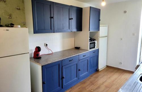 Charleville-Mezieres Casa | Chambre calme dans une colocation de 5 personnes