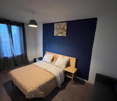 Fontaine Lestang-Bagatelle-Papus-Tabar-Bordelongue Apartamento | Chambre chez Bryan