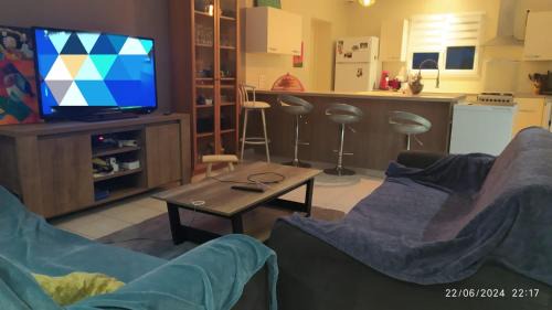 Boudy-de-Beauregard Casa | Chambre chez l'habitant