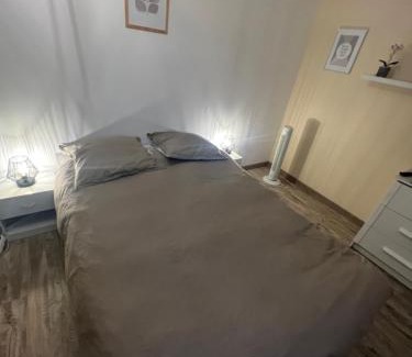 Glos Cama Y Desayuno | Chambre chez thomas