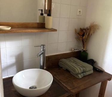 Pianotolli-Caldarello Apartamento | Chambre cosy à 5 min de la plage