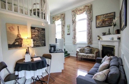 Bracebridge Apartamento | Chambre D'amour (suite) | The Jypsy Inn