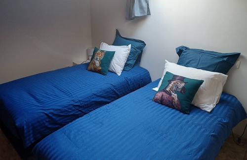 Neufmaisons Cama Y Desayuno | Chambre d'Emma, whirlpool bath, free Wi-Fi, free private parking